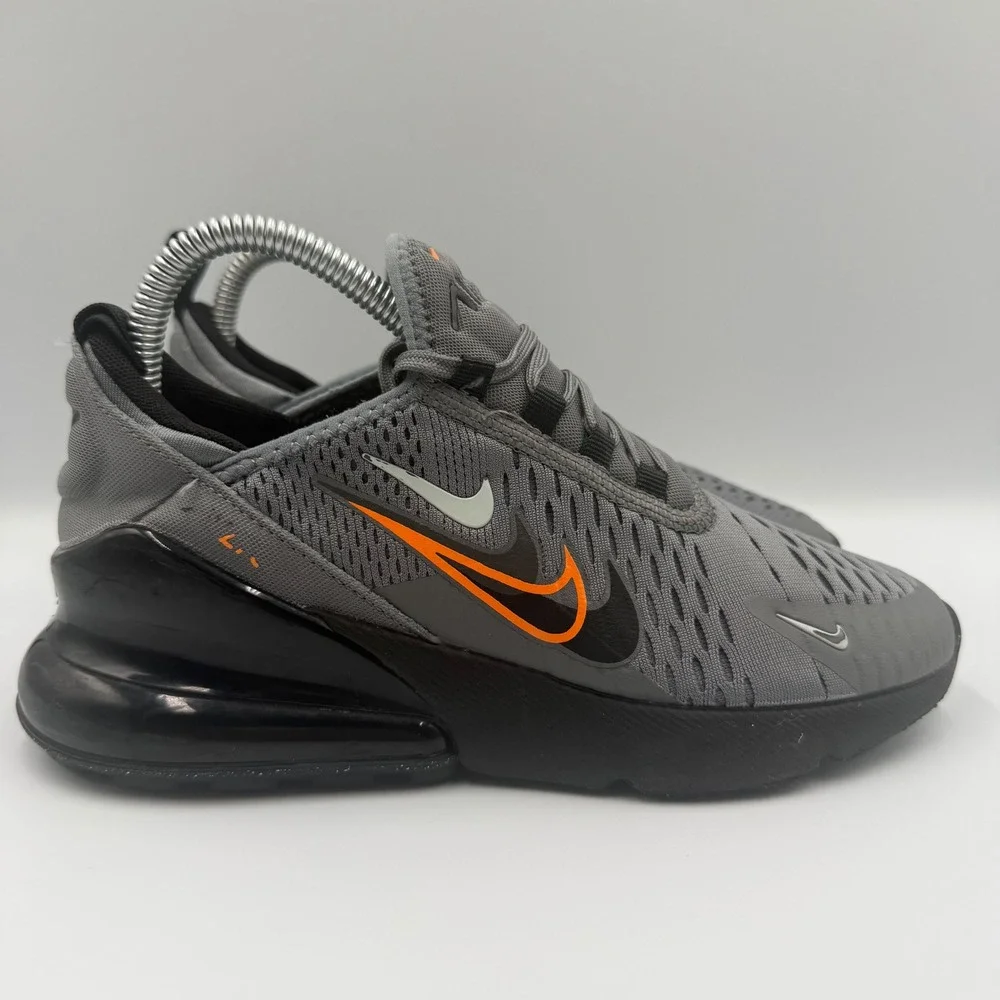 Nike Air Max 270 GS Unisex Size 4Y Running Shoes FN7786-001 Grey Black Orange